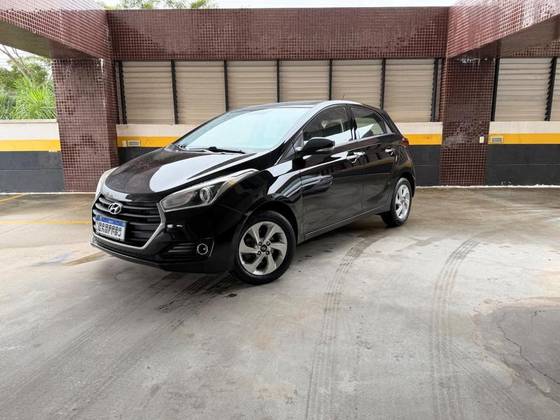 HYUNDAI HB20 1.6 PREMIUM 16V FLEX 4P AUTOMÁTICO HYUNDAI HB20 1.6 PREMIUM 16V FLEX 4P AUTOMÁTICO